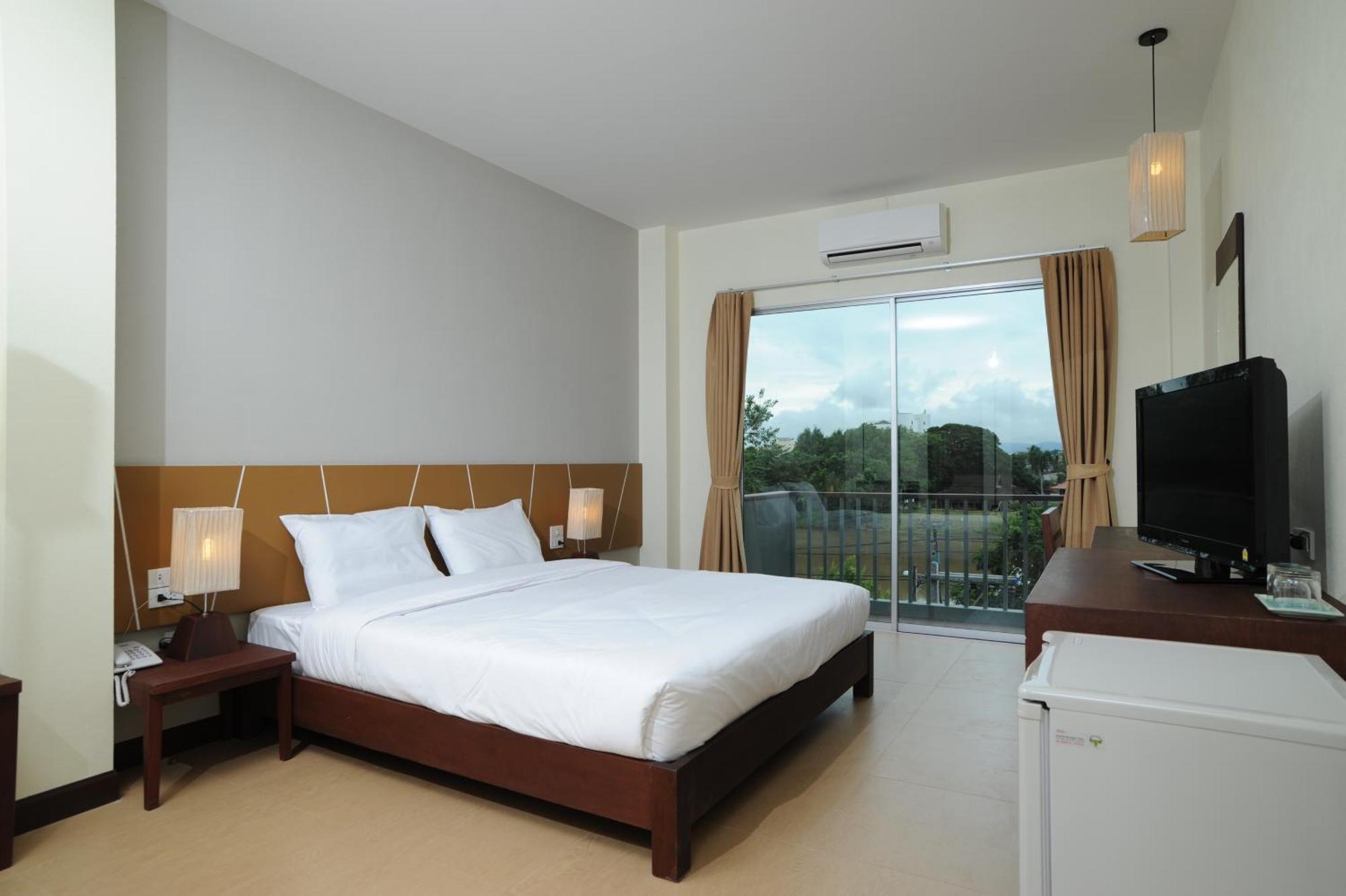 Mawin Hotel Chiang Mai Exterior photo
